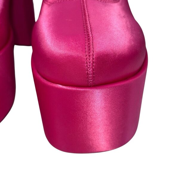 Steve Madden Pink Platform Boots Sz 9 M Sock Pull On Barbie Chunky Heel - Picture 11 of 16